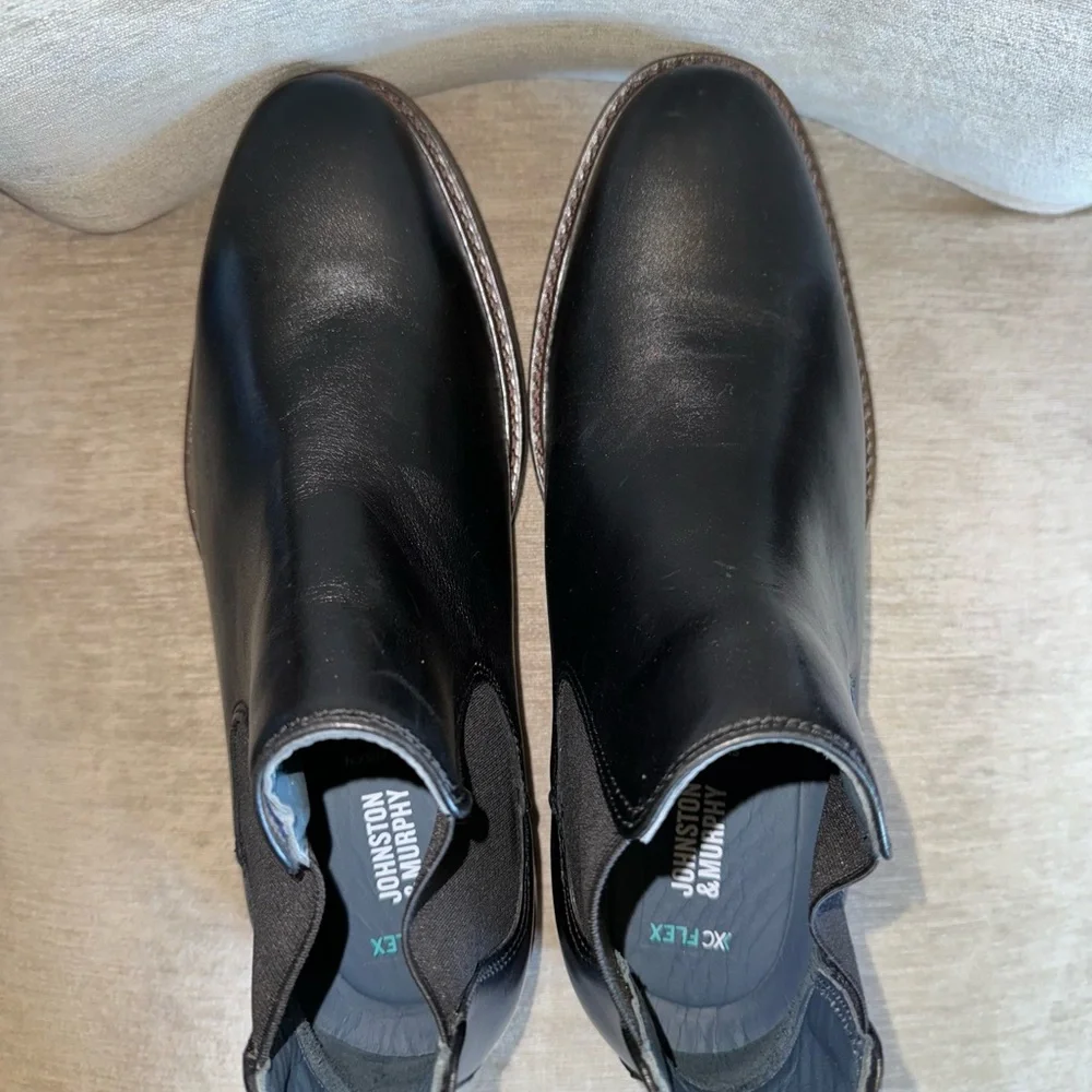 NEW Johnston & MurphyXC Flex Raleigh Chelsea men’s size 8.5